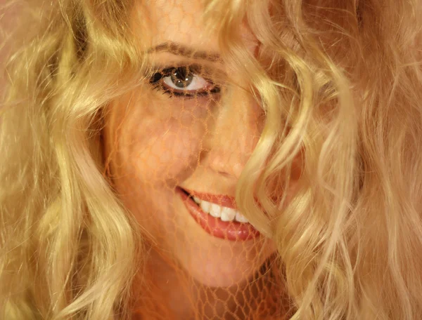 Schoonheid gelukkig blond — Stockfoto