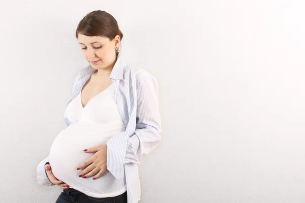 Šťastná těhotná žena — Stock fotografie