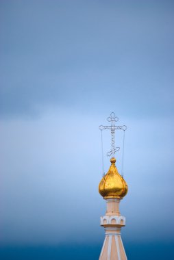 Altın Kubbe Ortodoks bir tapınağın çapraz