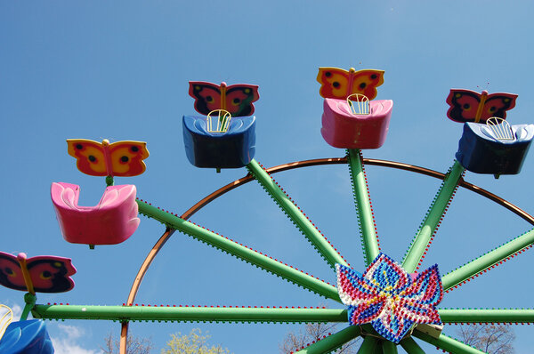 Colorful Ferris Wheel in Yaroslavl