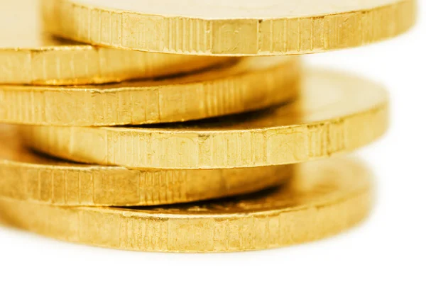 白い背景に孤立した黄金のコイン — ストック写真