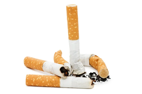 Rabo de cigarro isolado em branco — Fotografia de Stock