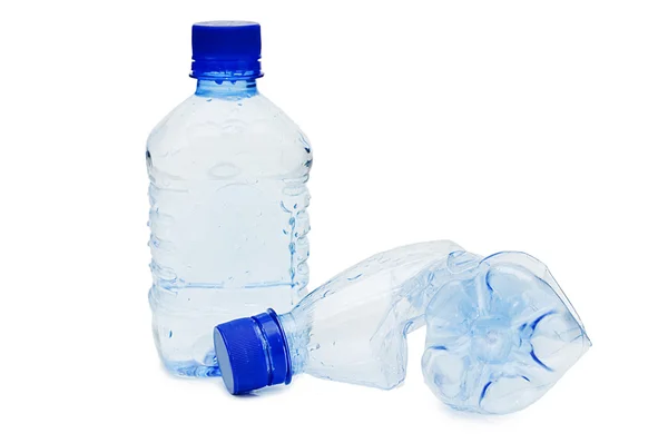 Zmačkaný plastová láhev, samostatný — Stock fotografie