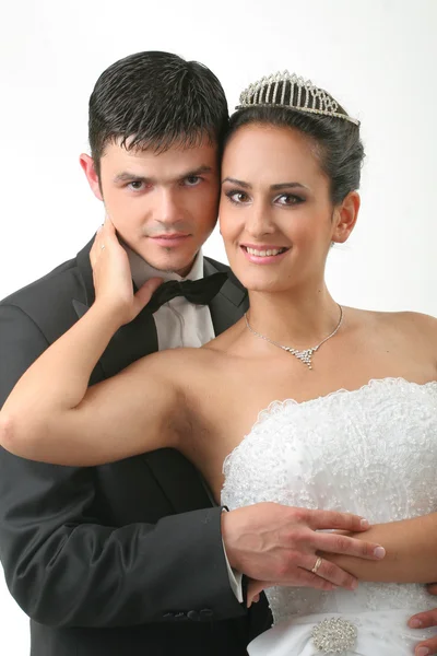 Elegantnye nyligen gift par — Stockfoto