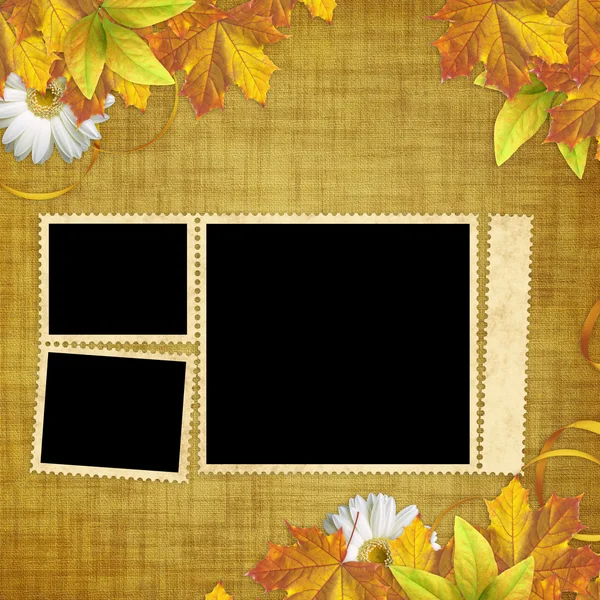 Cartão de outono para as férias com folhas e flores — Fotografia de Stock