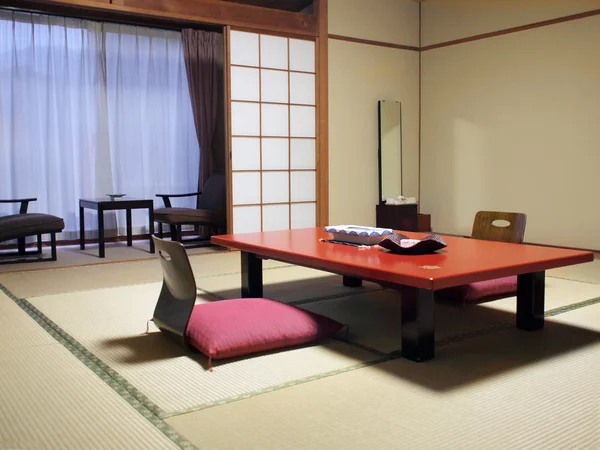 Hotelzimmer im japanischen Stil lizenzfreie Stockbilder