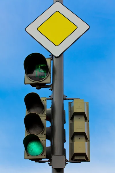 녹색 교통 신호등 — 스톡 사진