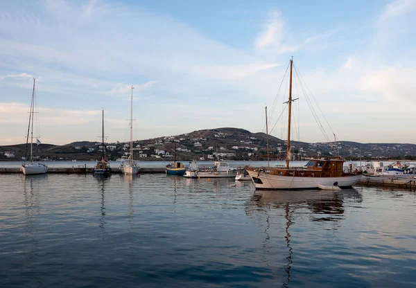 Pleasure yacht in the port on island — Stock Photo, Image