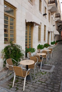 Café Otelin yakınlarında sokaklar boyunca