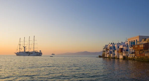 Pequeña Venecia en Mykonos al atardecer —  Fotos de Stock