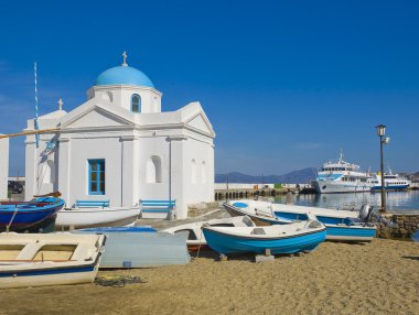 tekne ile Mykonos Kilisesi