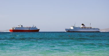 Passenger ships in the sea clipart