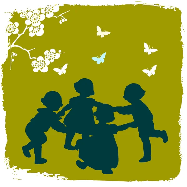 Kinderen silhouetten spelen in het voorjaar van — Stockfoto