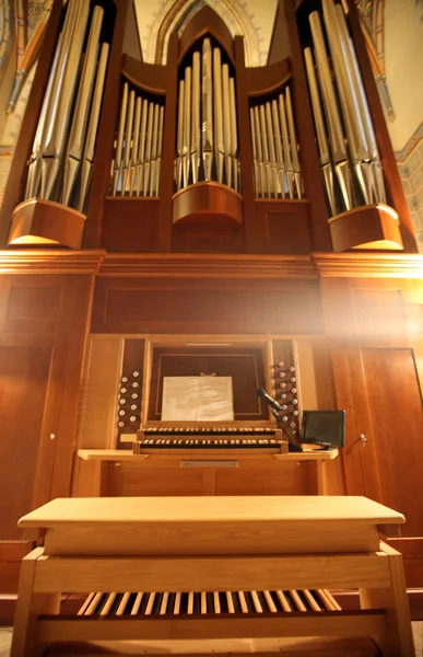 Old organ in perspective — Stock Photo, Image