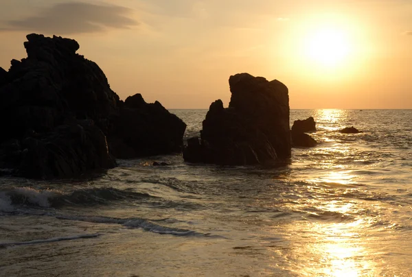 Pantai selama matahari terbenam, Puerto Escondido, Meksiko — Stok Foto