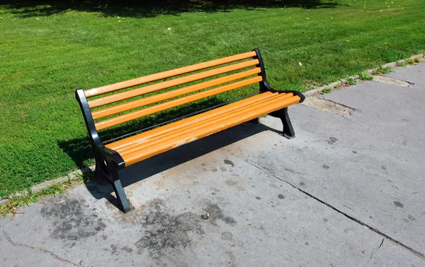 Dřevěný benche — Stock fotografie