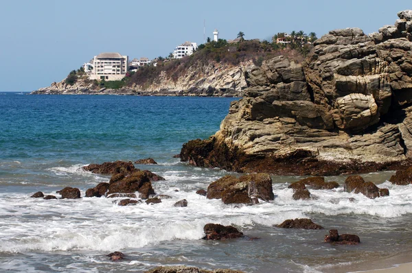 Stranden i puerto escondido, Mexiko Royaltyfria Stockfoton