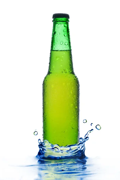 緑色のビール瓶 — ストック写真