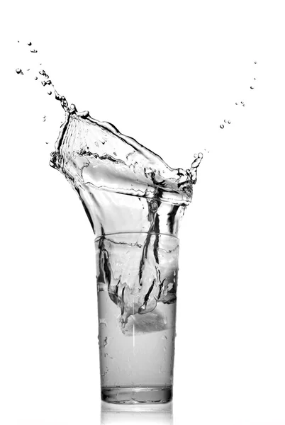 Spruzzi d'acqua in vetro — Foto Stock