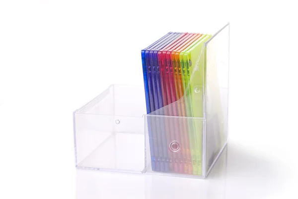 Dischi floppy a colori isolati su bianco — Foto Stock