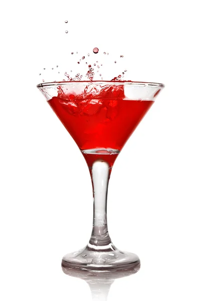 Martini cocktail avec éclaboussures — Photo