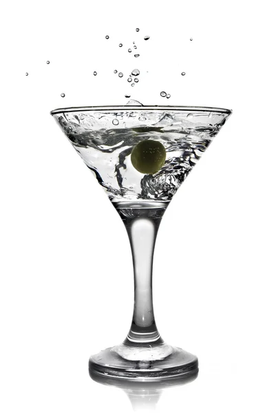 Martini, olive és a splash — Stock Fotó