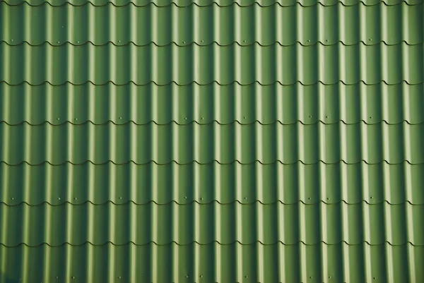 绿色屋顶瓦πράσινη στέγη κεραμιδιών — 图库照片