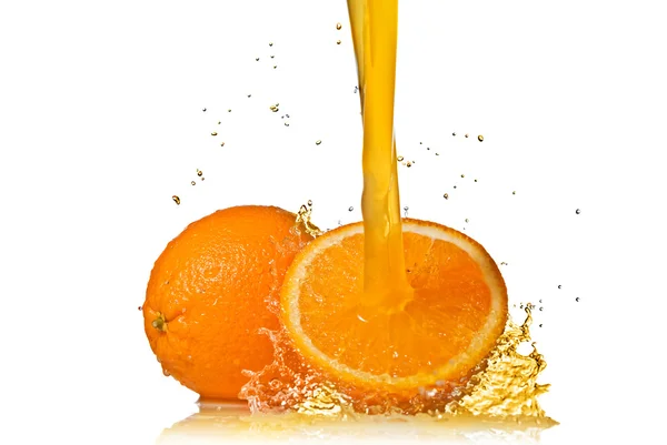 Stříkající vodě Orange — Stock fotografie