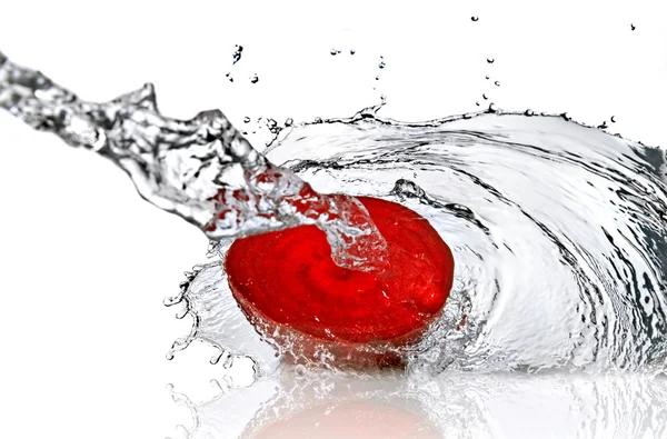 Red beet with water splash — Stock Photo, Image