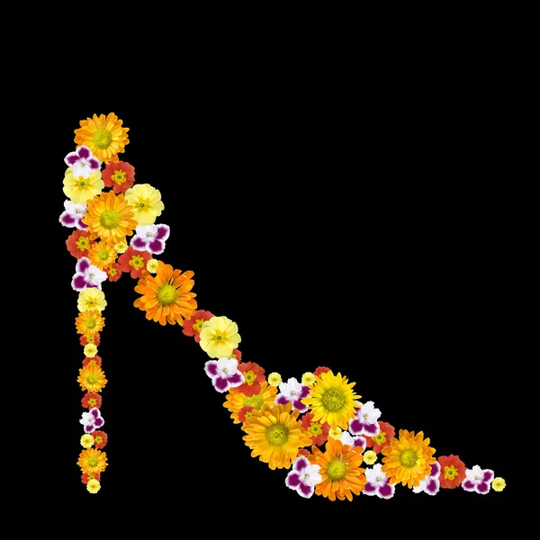 Декоративная женская обувь из цветных цветов — стоковое фото