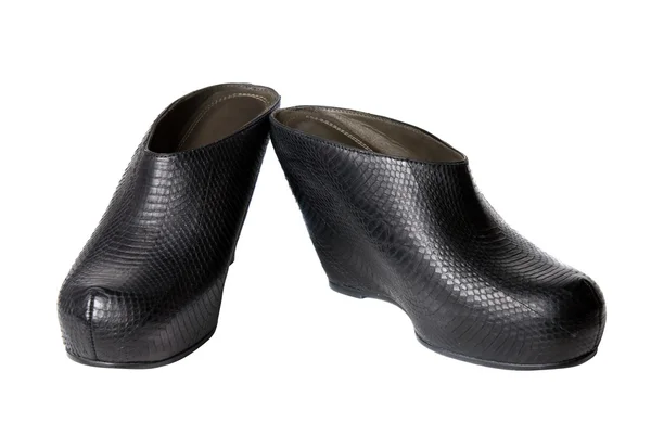 Μαύρα δερμάτινα Γυναικεία παπούτσια — Φωτογραφία Αρχείου