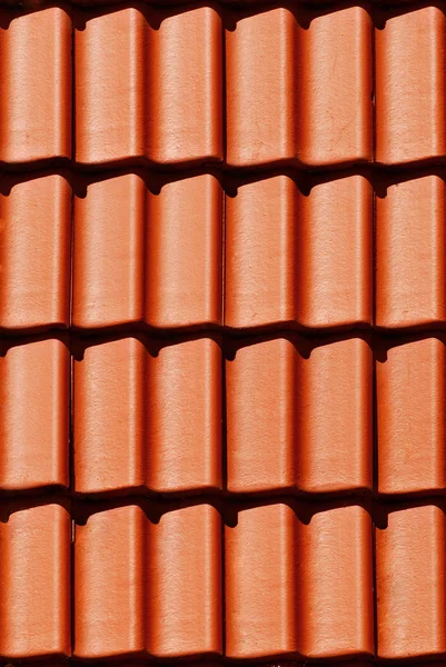 Szczegół pomarańczowy dachówka na dachu w zamku Karpaty — Zdjęcie stockowe