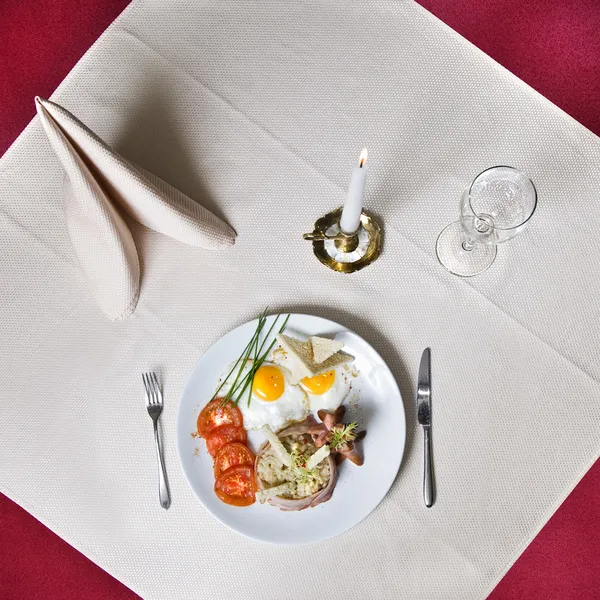 Pequeno-almoço inglês na mesa 2 — Fotografia de Stock