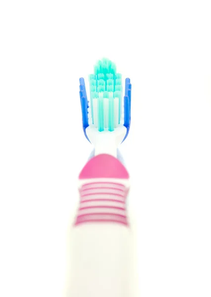 Dents saines - brosse à dents moderne sur blanc — Photo
