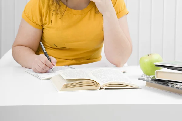 The girl the student — Stock Photo, Image