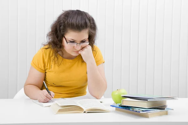 The girl the student with book — Stock Photo, Image
