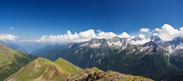 Val di sole, panoramiczny widok — Zdjęcie stockowe