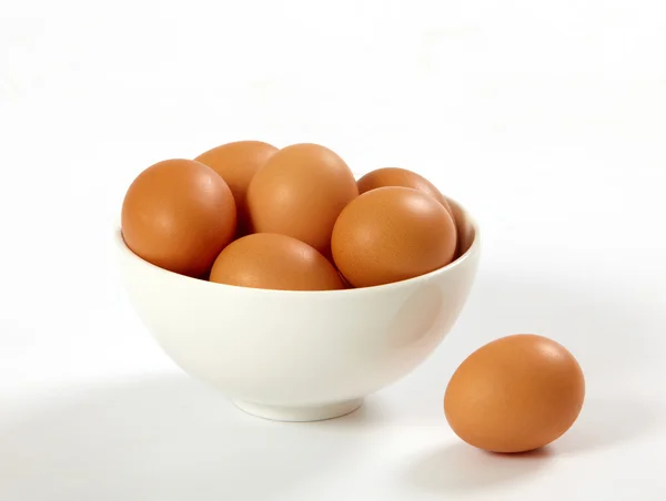 新鮮な茶色の卵 — ストック写真