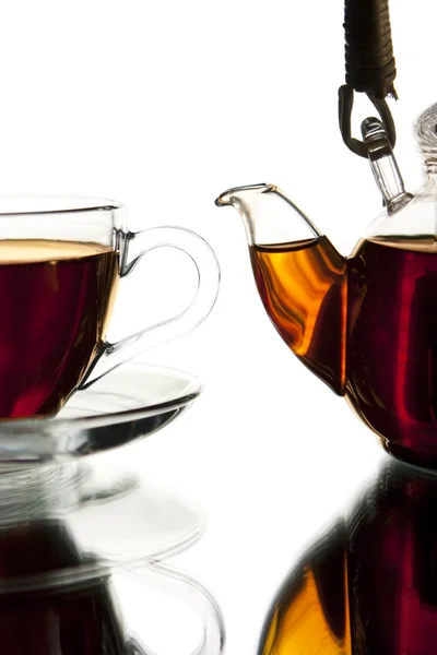 Teekanne und Tasse — Stockfoto