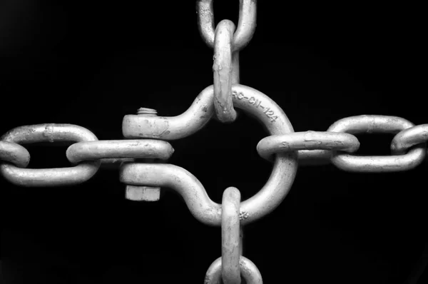 Four chains connected — Stock Photo, Image