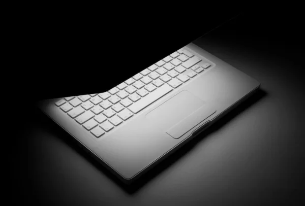 Laptop com a exposição brilhante — Fotografia de Stock