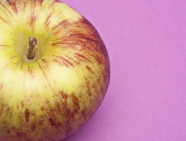 Яблочная граница на фиолетовой — стоковое фото