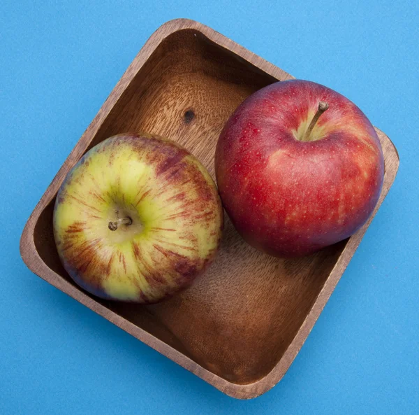 Par de maçãs — Fotografia de Stock