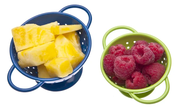 Fresh Raspberries and Pineapples — Stock Photo, Image