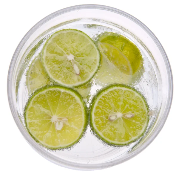 Limon ile maden suyu — Stok fotoğraf