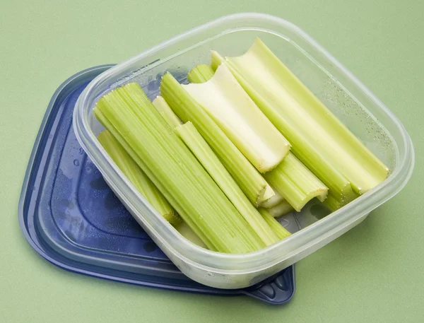 Vyjmout zbytky celeru — Stock fotografie