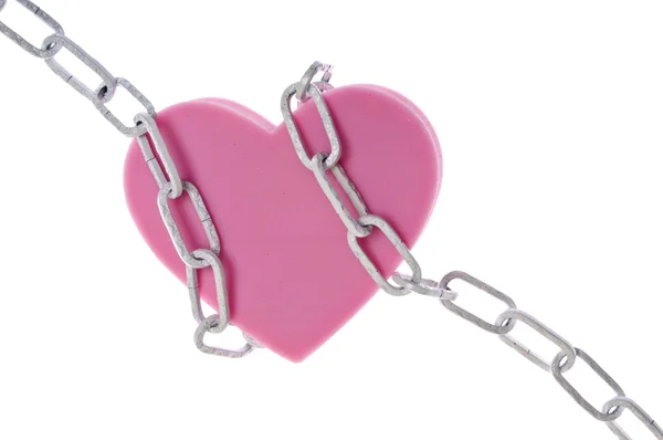 Corazón en cadenas — Foto de Stock