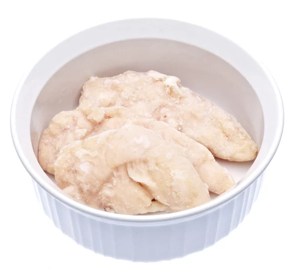 Egy tál fagyasztott csirke — Stock Fotó