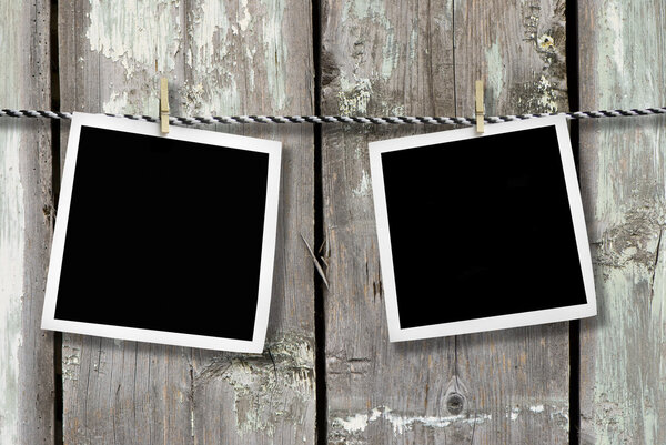 Винтажные фотографии на веревке
