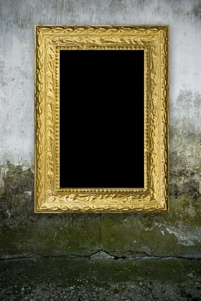 Vecchio muro grunge con cornice in oro vintage — Foto Stock